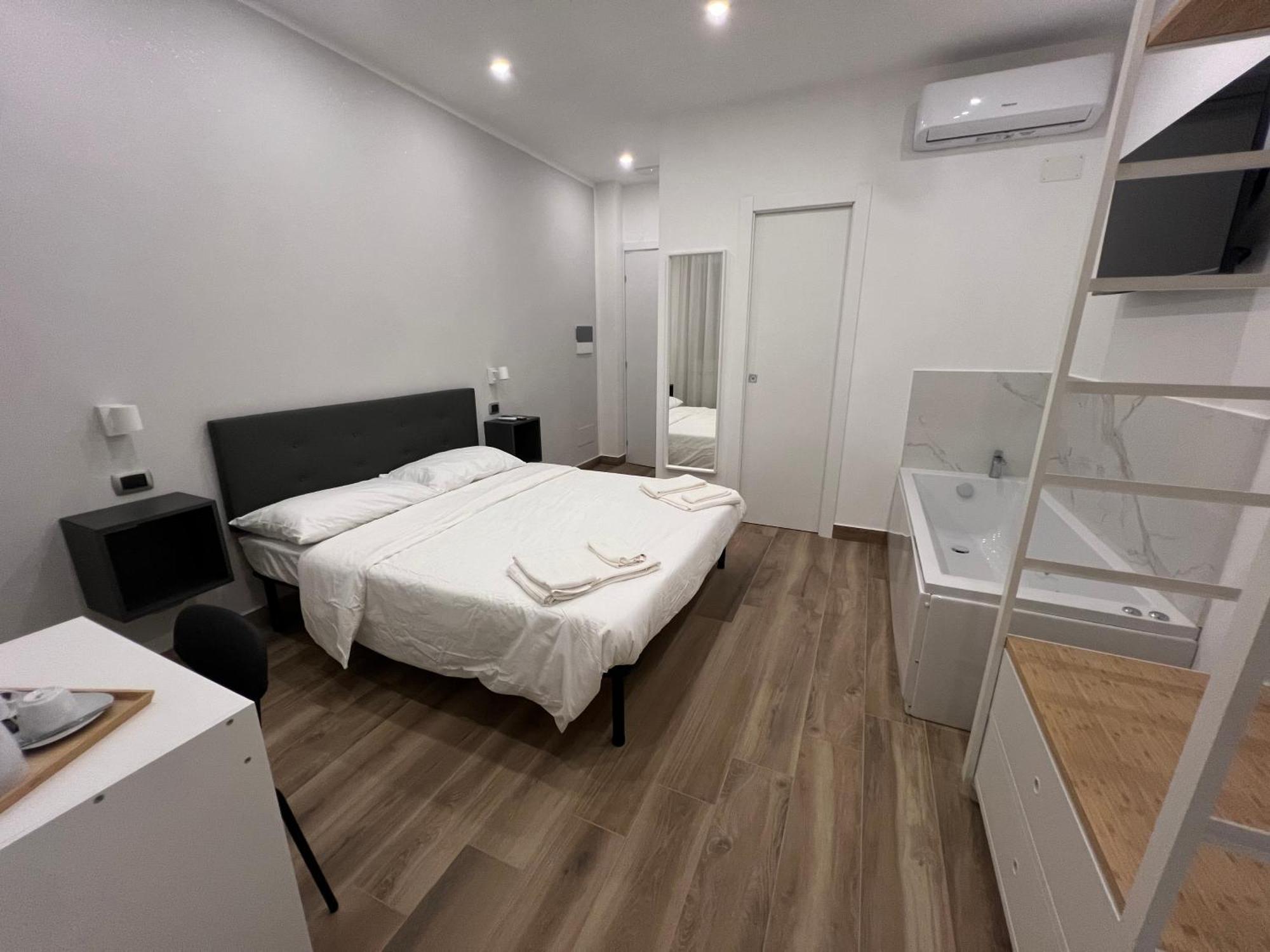 Suite 98 Roma Ngoại thất bức ảnh
