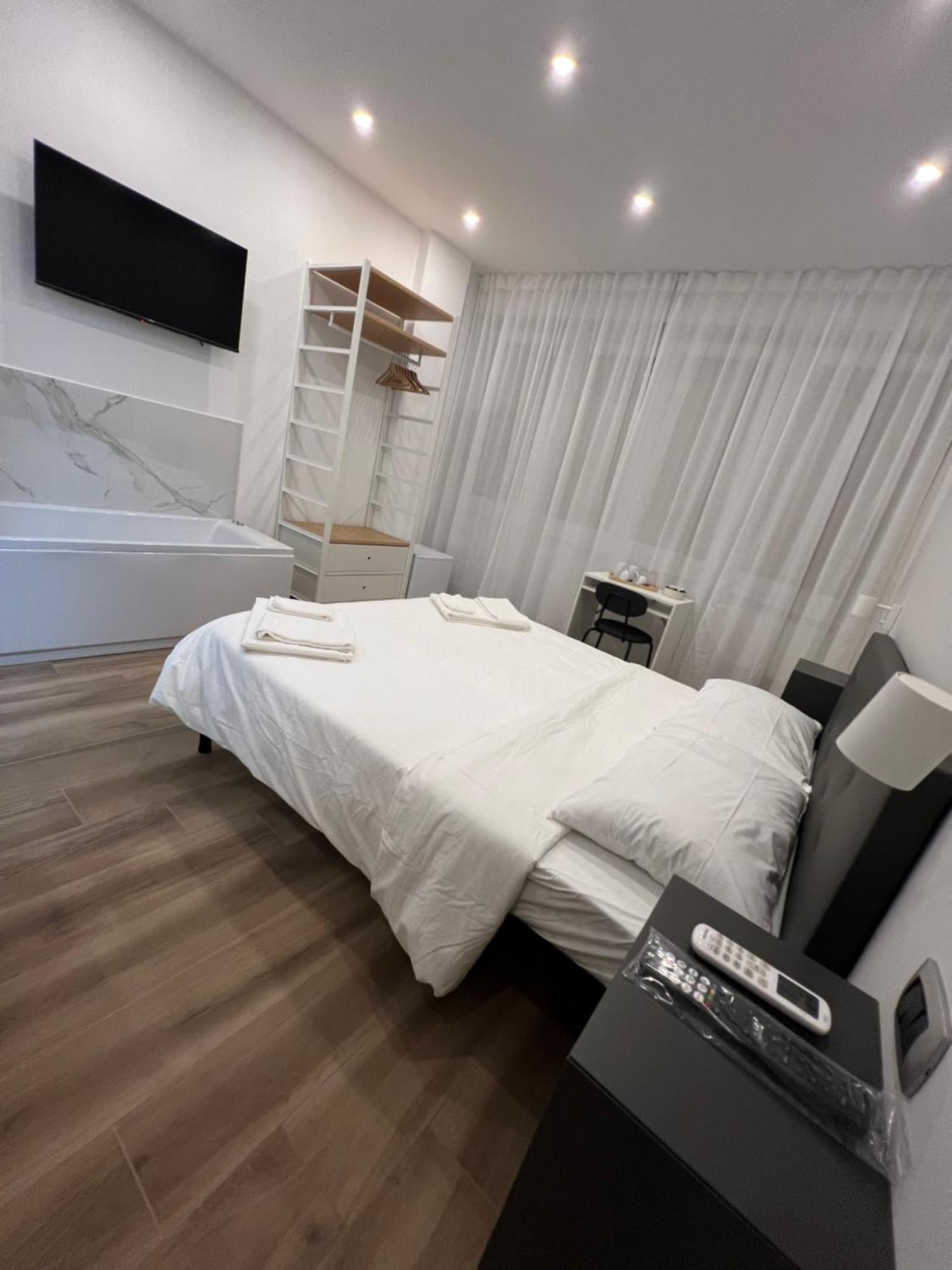 Suite 98 Roma Ngoại thất bức ảnh
