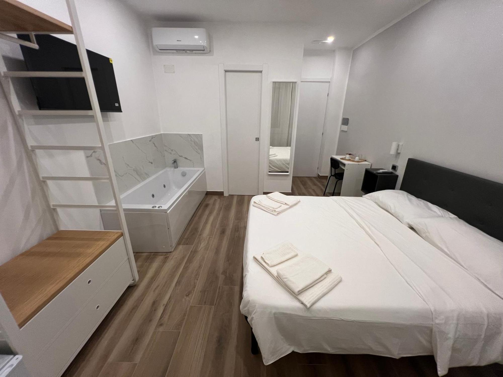 Suite 98 Roma Ngoại thất bức ảnh